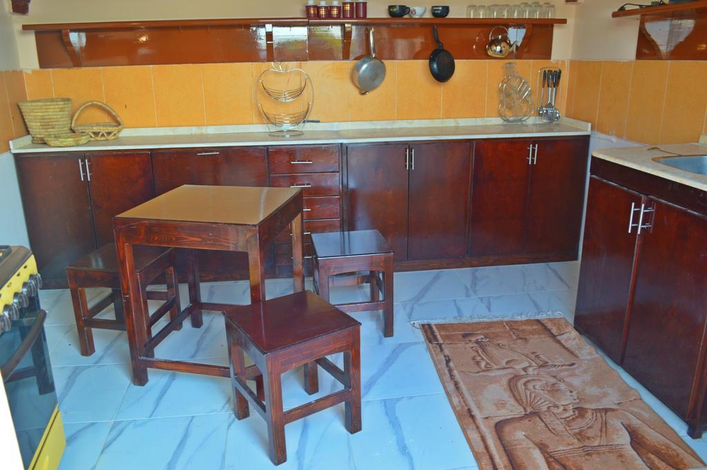 Farida Apartments Luxor Ruang foto