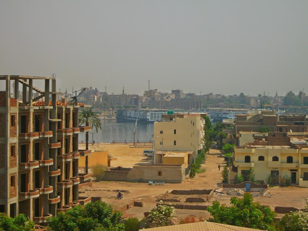 Farida Apartments Luxor Ruang foto