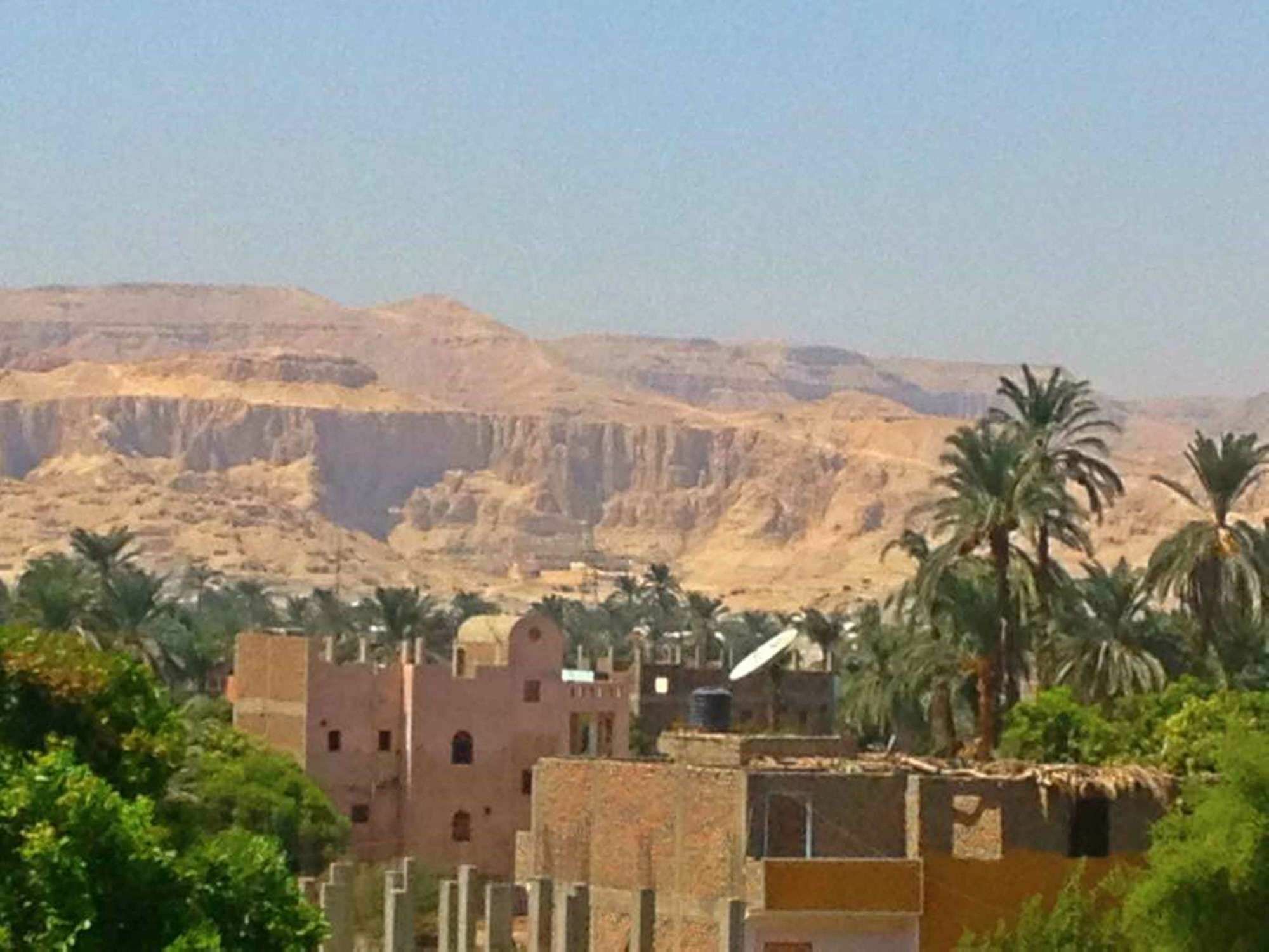 Farida Apartments Luxor Bagian luar foto