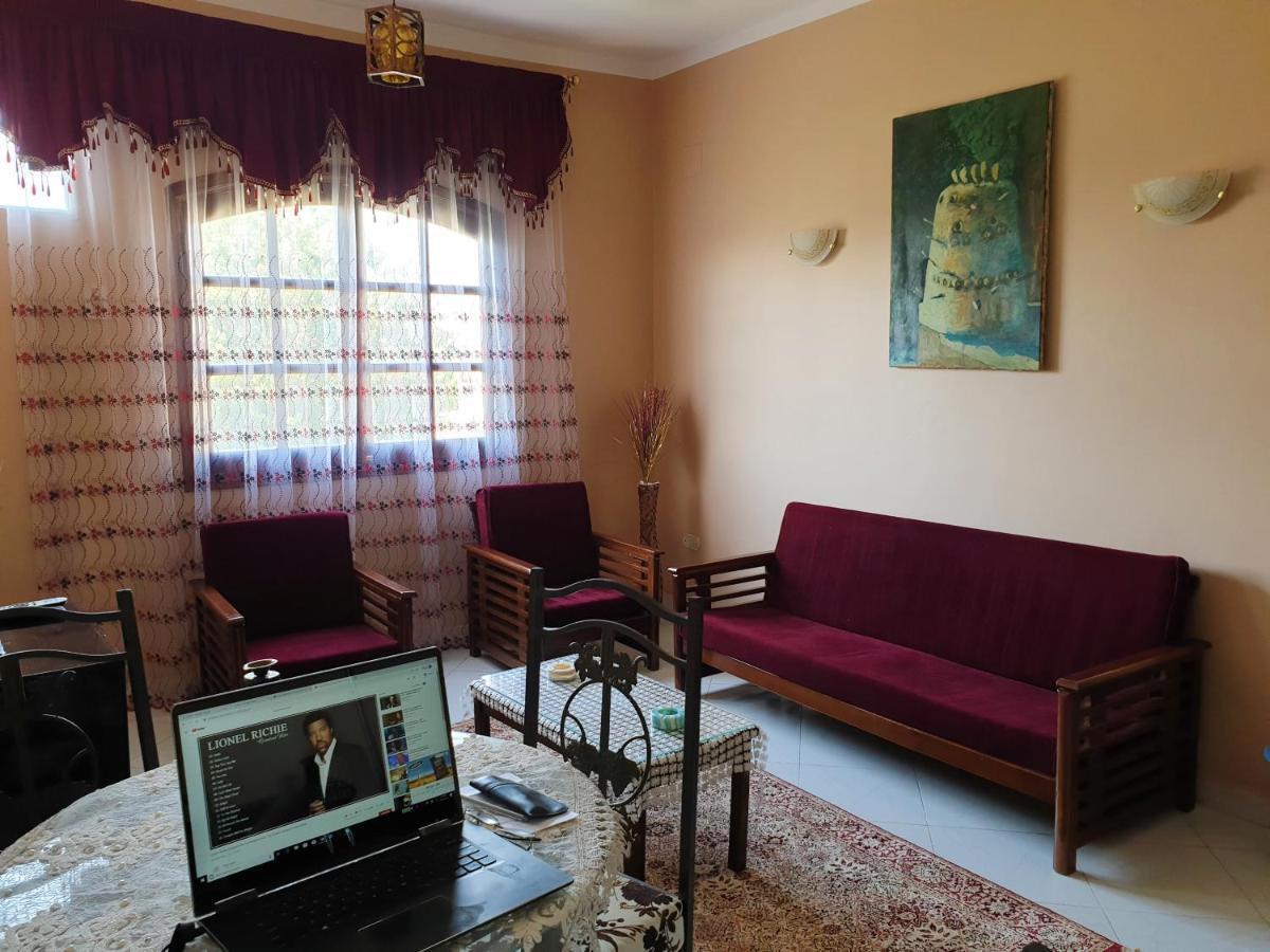 Farida Apartments Luxor Bagian luar foto